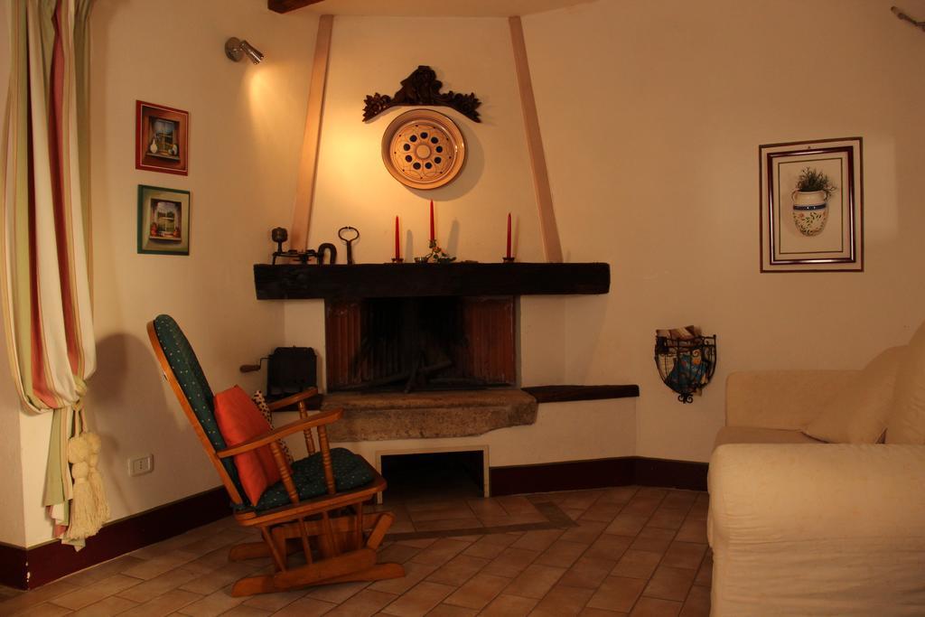 Delizioso Trilocale In Centro Apartamento Montemerano Habitación foto
